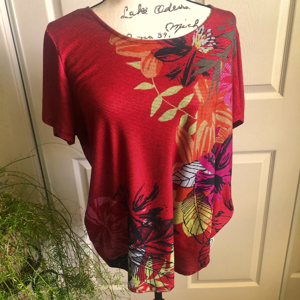 NEW (no tags) Beautiful, Spring Top